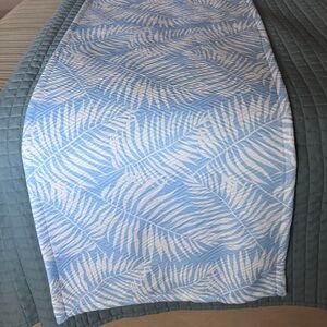 Blue and White Leaf Patterned king size bed Runner